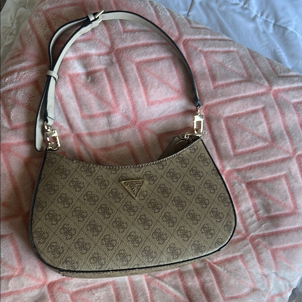 Guess Brown Shoulder Bag